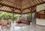 thumbnail-luxury-villa-in-kayutulang-selatan-canggu-badung-bali-4