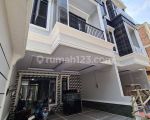 thumbnail-rumah-baru-2-lantai-di-jagakarsa-jakarta-selatan-dkt-mal-cilandak-2