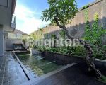 thumbnail-rumah-style-bali-2-lantai-araya-golf-malang-2