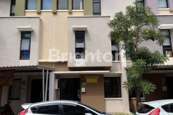 Rumah kost-kostan 11 kamar di Tangerang Allogio Barat, bersih, bagus.