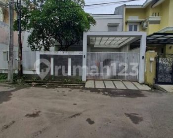 Rumah siap huni di pondok karya kec pondok aren