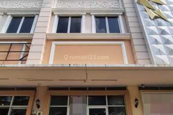 Ruko Siap Pakai Di The Walk JGC **