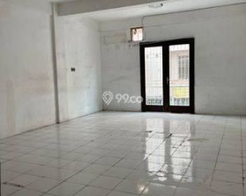 Disewakan ruko siap huni di kompleks Ruko Klampis 21 Surabaya