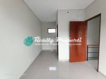 thumbnail-disewakan-rumah-unfurnished-tipe-chamonix-di-premier-estate-2-jatiwarna-pondok-3