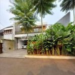 thumbnail-rumah-dengan-swimming-pool-di-bintaro-jaya-sektor-3-1