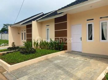 RUMAH SIAP HUNI DENGAN LINGKUNGAN YANG NYAMAN DAN ASRI DI KOTA SERANG