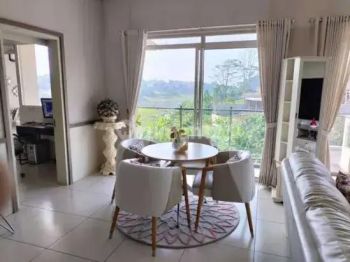 Jual Rumah Spesial View Danau Kota Baru Parahyangan Furnish