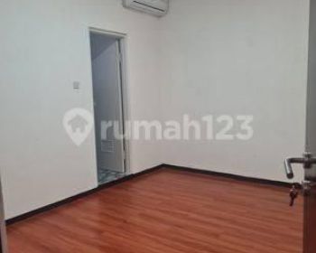 Siap Huni Bawa Hoki, Murah, Baru Direnovasi Taman Kopo Indah 2 Patung Kuda