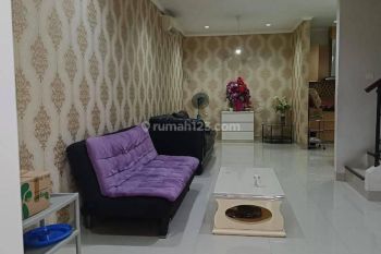 Disewakan Rumah Dekat Sekolah Cluster Michelia Gd Serpong