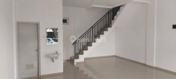 Rent Ruko: Ruko Baru 2 Lantai