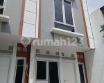 thumbnail-rumah-2-lantai-dekat-area-pasar-induk-cipinang-jakarta-timur-0