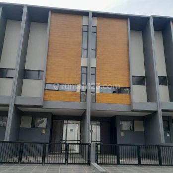 Ruko grand wisata GANDENG / SATU RUKO sekaligus tempat tinggal dengan 3 kamar 2