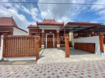 Rumah joglo etnik super strategis 700m dari candi Prambanan