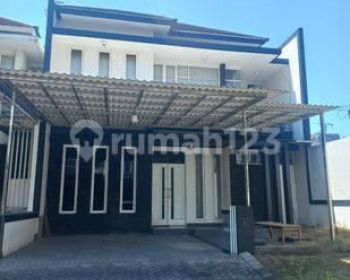 Disewakan Rumah Terawat di Royal Residence cls. Addington Wiyung Surabaya