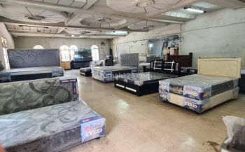 Ruang usaha Kopo Sayati mainroad, hitung tanah. Cocok untuk berbagai jenis usaha