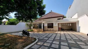 Disewakan Rumah Siap Huni Lokasi Strategis di Menteng Jakpus