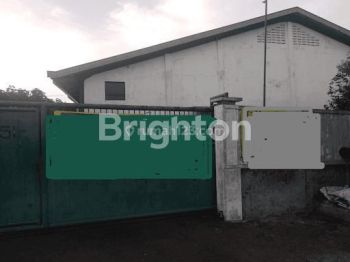 GUDANG SIAP PAKAI JALAN RAYA BOBOH MENGANTI GRESIK