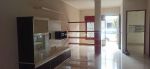 thumbnail-di-sewa-rumah-semi-furnished-nego-di-premier-park-2-tangerang-8