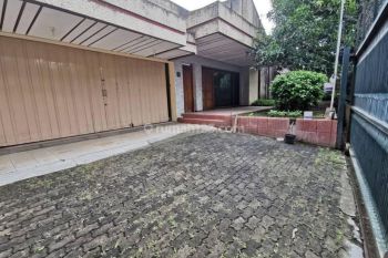 RUMAH MEGAH ANTIK DAERAH DIENG, MALANG