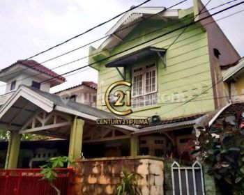 Rumah  Dekat Sekolah Al Azhar Di Bintaro Sektor 4