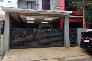 Disewa Rumah Bisa untuk Kantor di Tebet Timur Jakarta Selatan