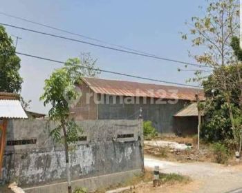 Gudang Bekas Tani Siap Pakai Perbatasan Tuban Bojonegoro