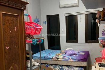 Chandra Rumah Murah 3 Lantai Uk 3x18m Jalan 2 Mobil di Jelambar