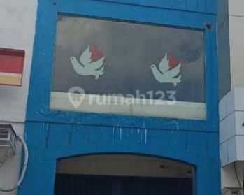 ruko bukit Darmo golf