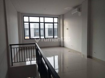 Disewakan Ruko 91 District Bsd Deket Aeon Mall Dan Ice Bsd