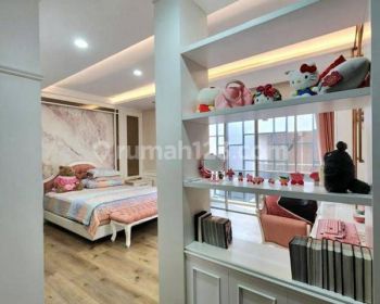 Dijual Rumah Pik Golf Island 2 Lantai 12x20 Jarang Ada Full Furnish Interior