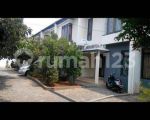 thumbnail-disewa-rumah-semi-furnished-3-kamar-tidur-di-lebak-bulus-1