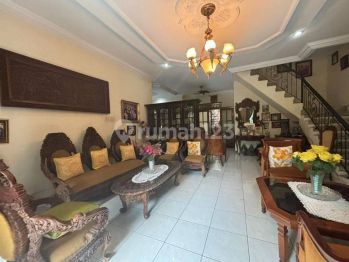 Dijual Murah Rumah Bagus Strategis di Bintaro Jaya Selangkah Ke Jakarta Selatan