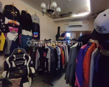 Dijual Cepat Rumah Bagus Hoki Bisa Usaha di Taman Kopo Indah 1