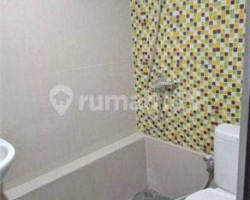 RUMAH TUKAD PAKERISAN 2 LANTAI SUDAH ADA AC DAN WATER HEATER