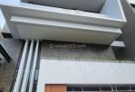 thumbnail-rumah-di-citraland-surabaya-baru-minimalis-modern-2