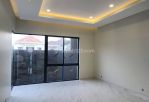 thumbnail-rumah-di-citraland-surabaya-baru-minimalis-modern-3