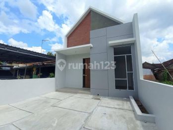 Rumah Minimalis Murah di Godean Dekat Ring Road