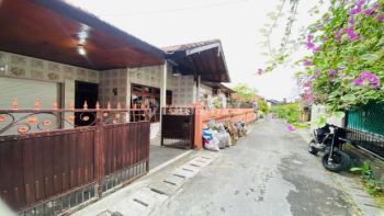 Di Kontrakan Rumah 3 Kamar Jl.gunung Payung