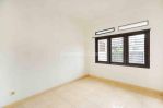 thumbnail-rumah-mezzanine-3-kamar-tidur-hook-bukit-cimanggu-city-7