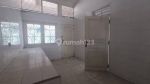 thumbnail-di-jual-cepat-rumah-lama-yang-masih-bagus-bangunan-dan-desain-interiornya-luas-4