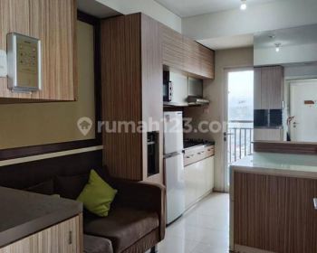 Apartemen Disewa 2 Bedroom di Landmark Residence