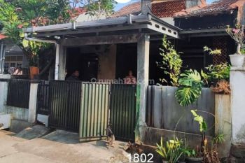Rumah perlu renovasi di Jl Benda Barat, Pamulang 2