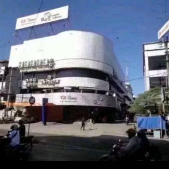 ruko di jual - ruko bangunan 4 lantai ada 11 ruko .lokasi barata jaya