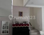 thumbnail-rumah-3-lantai-di-pakuwon-indah-la-riz-golf-residence-9