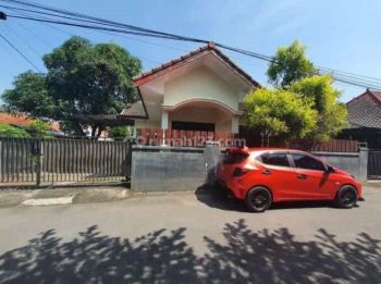 Jual Rumah Dalam Komplek Luas 270m Lokasi Depok Sleman Yogyakarta