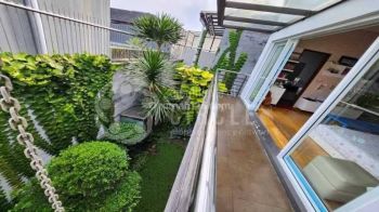 Turun Turun Turun Harga Rumah Di Singgasana Pradana Bandung Kota