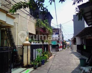 Rumah Tingkat MURAH Luas 80 di LARANGAN
