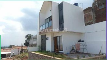 Limited Rumah Scandinavia Di Kota Bandung Dkt Ubertos 2H12