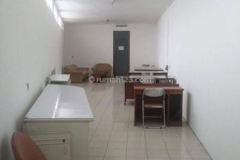 Gudang di Jl.cibolerang Kav Industri Disewakan
