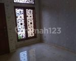 thumbnail-rumah-mewah-2-lantai-bagus-semi-furnished-di-pulomas-jakarta-timur-5